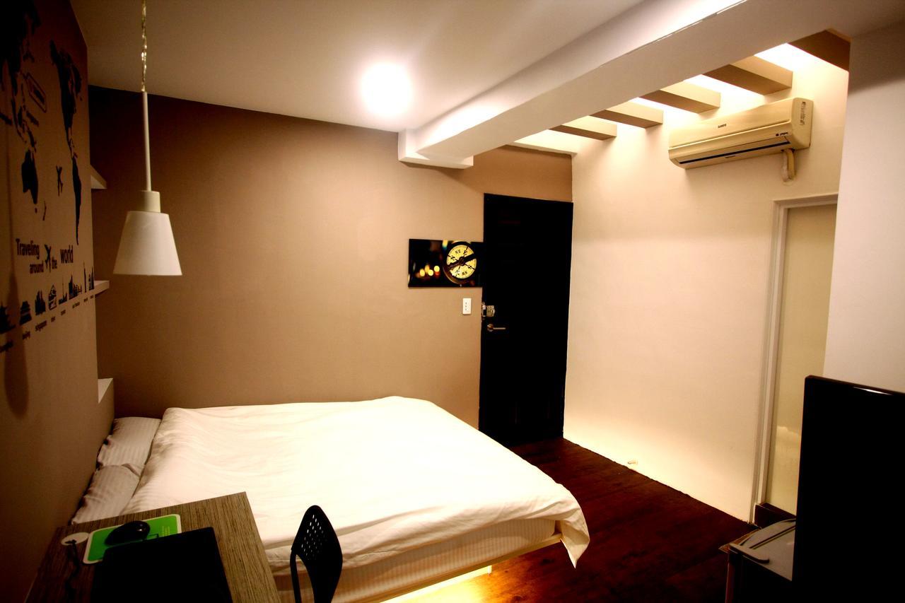 Color House Hostel Тайджун Стая снимка