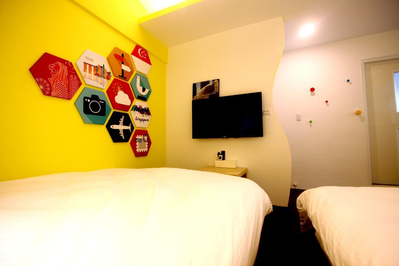 Color House Hostel Тайджун Стая снимка