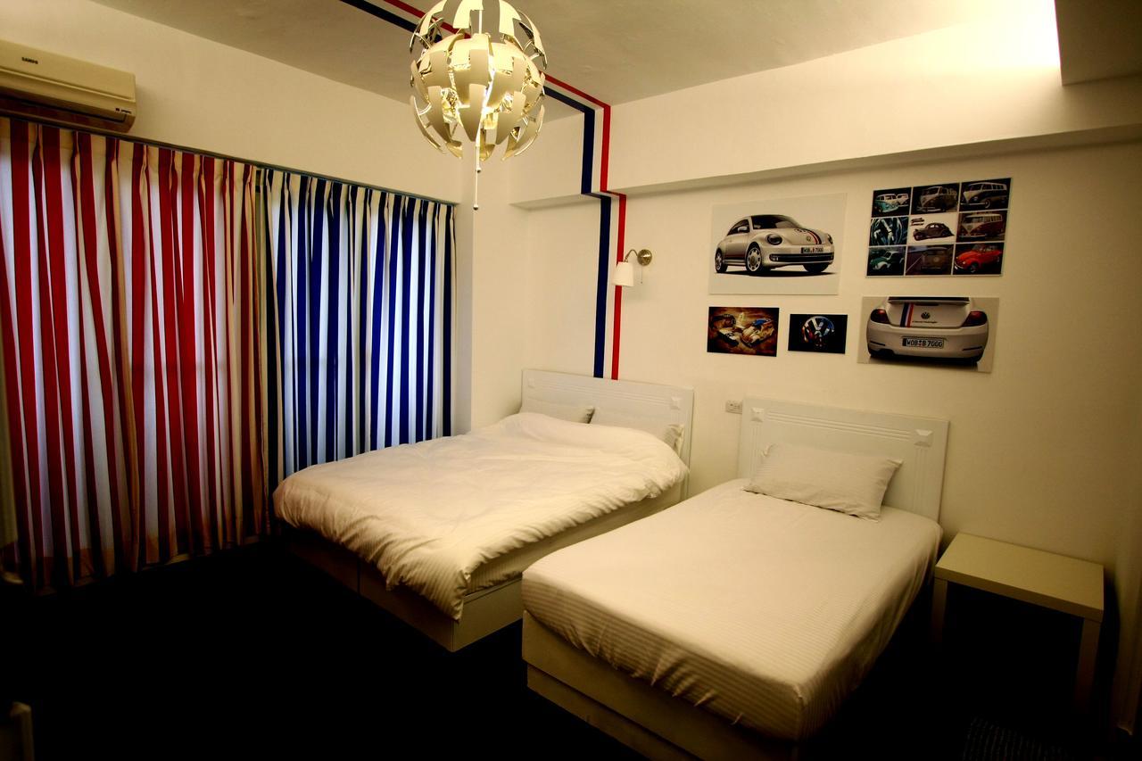 Color House Hostel Тайджун Стая снимка