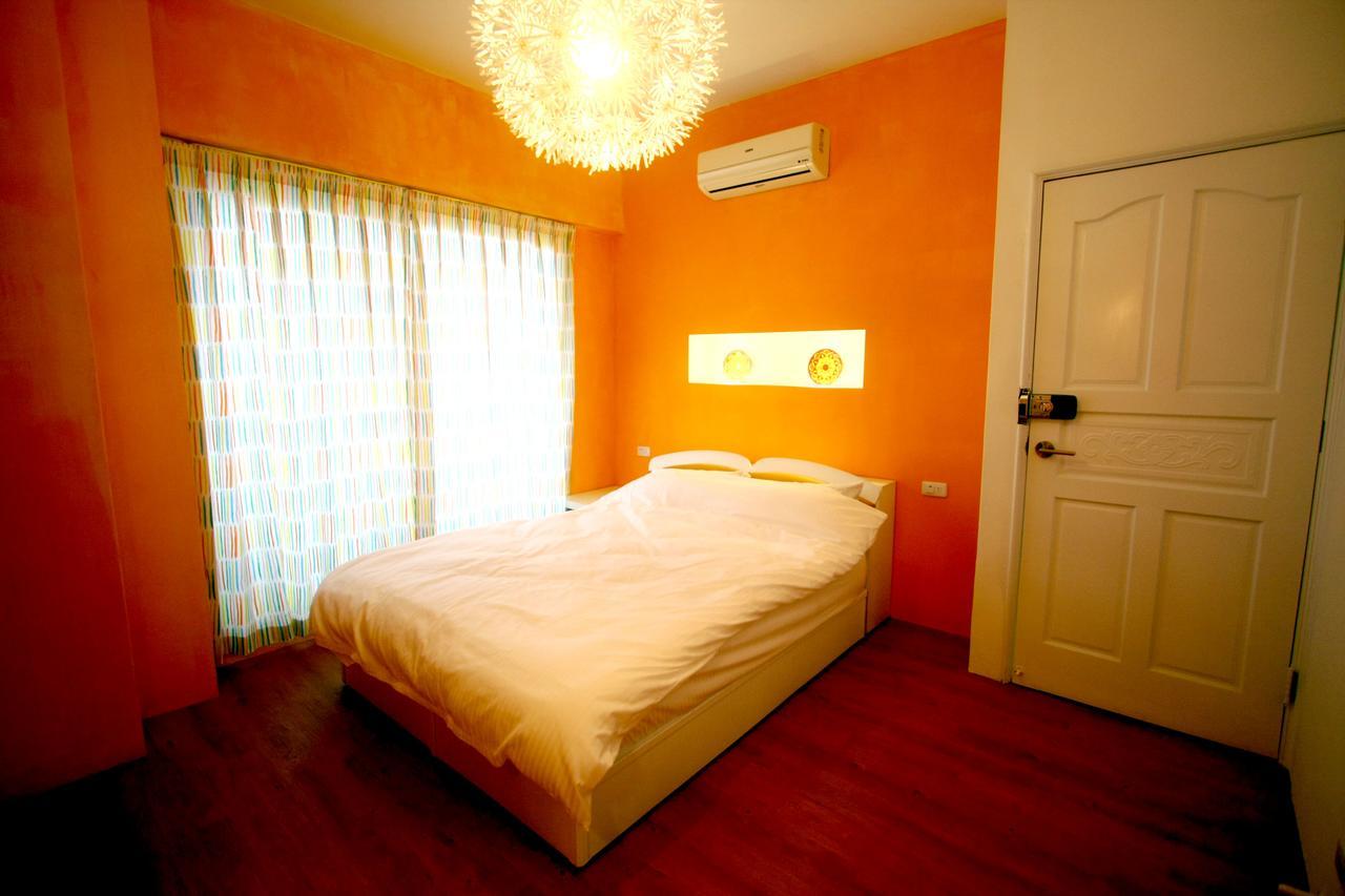 Color House Hostel Тайджун Стая снимка