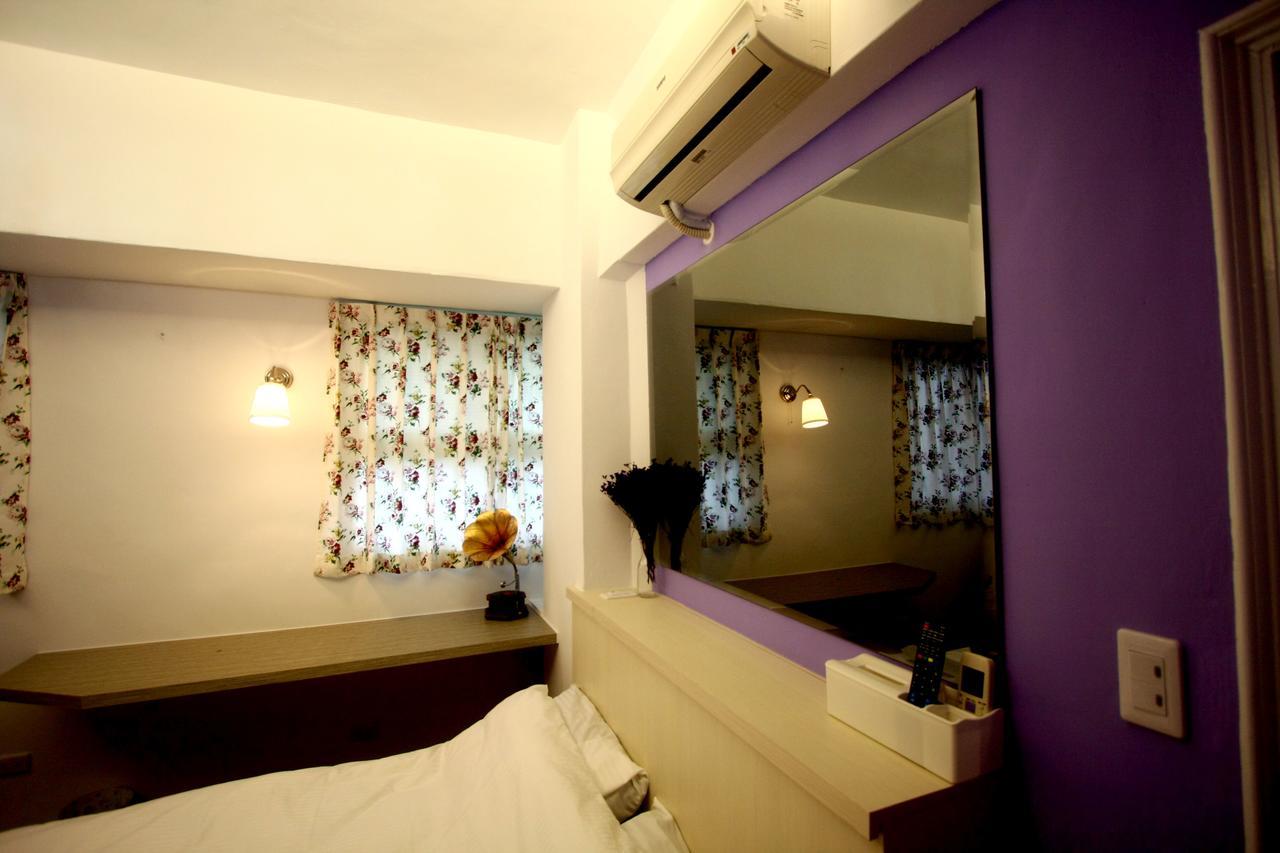 Color House Hostel Тайджун Стая снимка