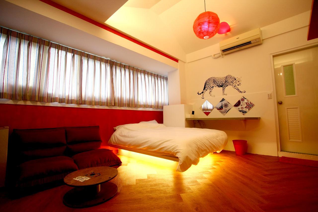 Color House Hostel Тайджун Стая снимка