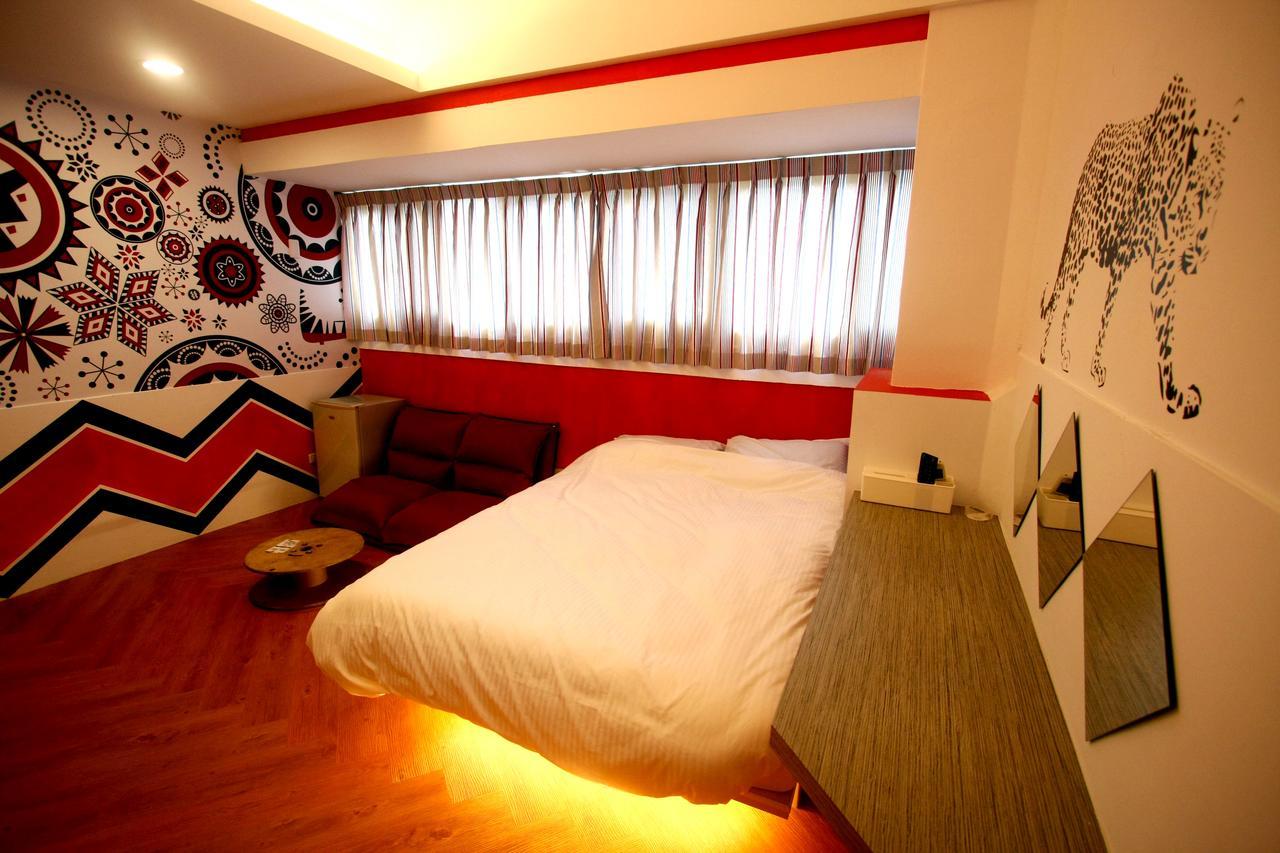 Color House Hostel Тайджун Стая снимка