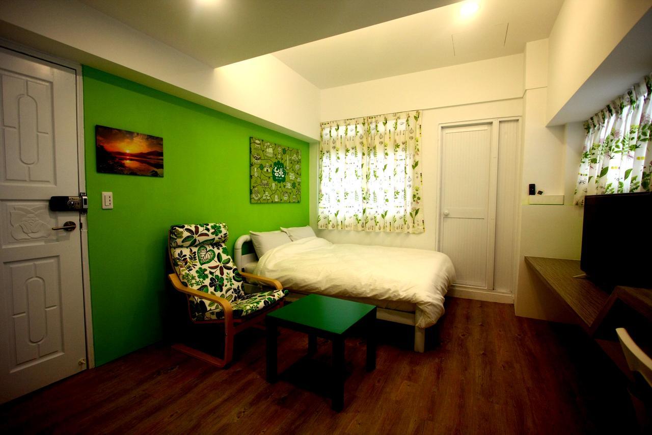 Color House Hostel Тайджун Стая снимка